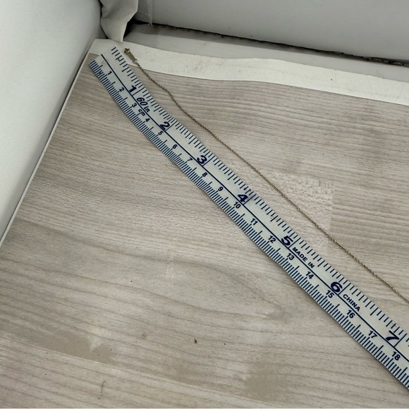 Tiffany & Co. 9.25 S. Silver Daisy Key Pendant With Diamond Necklace - Picture 8 of 9